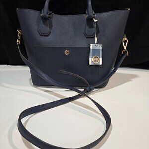 Michael Kors Greenwich LG Bag Leather Navy Bag - Bucket Bag w/Checkered Interior